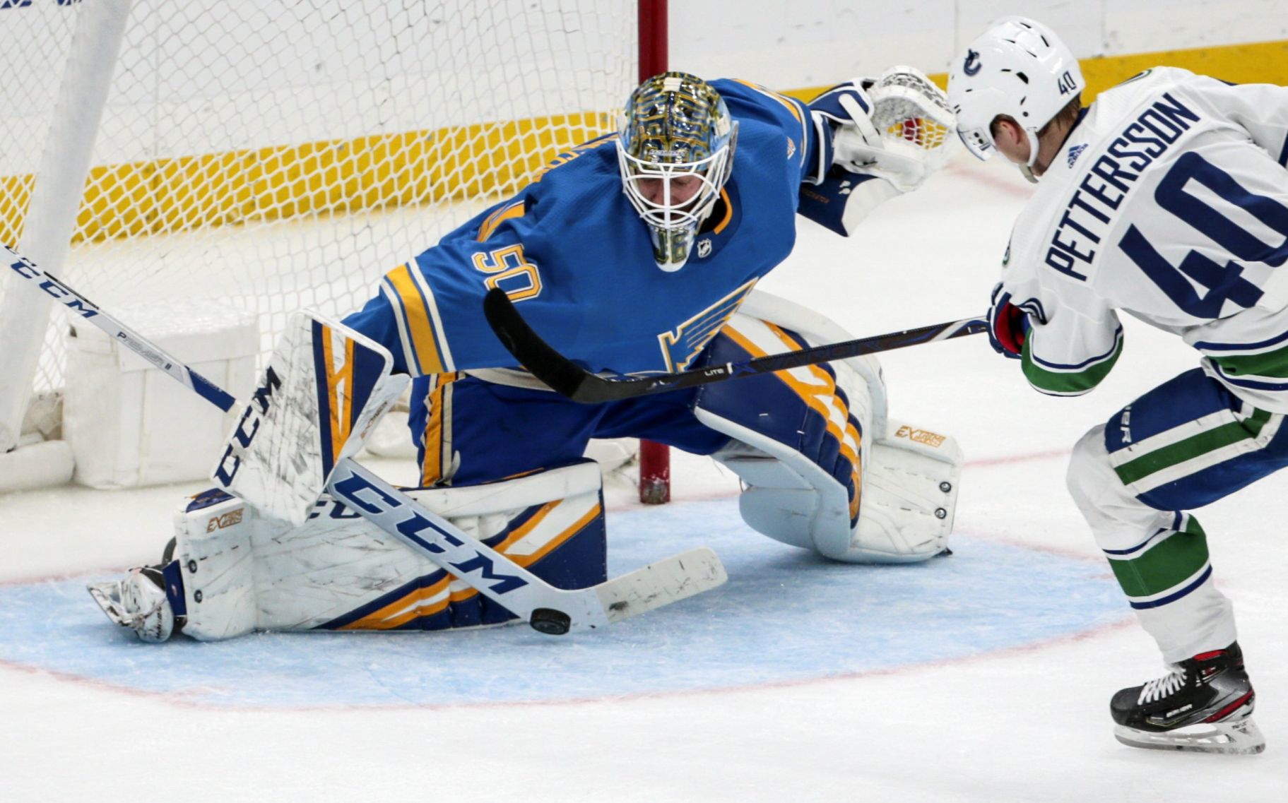 St. Louis Blues end it against the Canucks